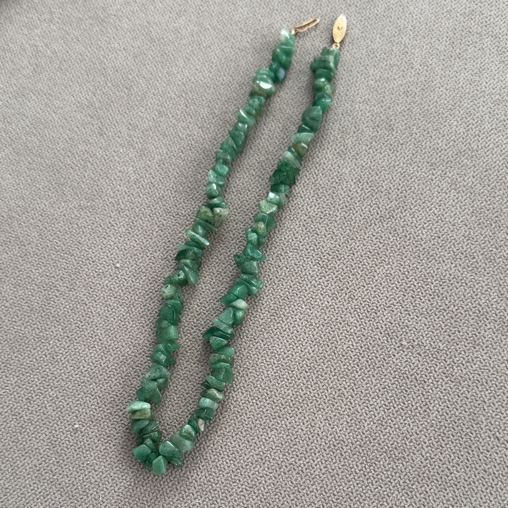 Green Chip Bead Necklace - Unbranded